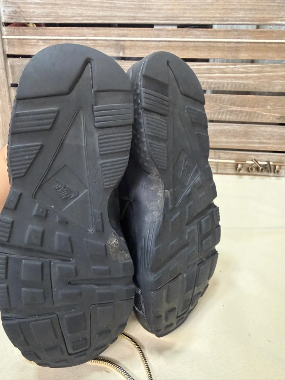 NIKE KIDS HUARACHE 1.5 shoes